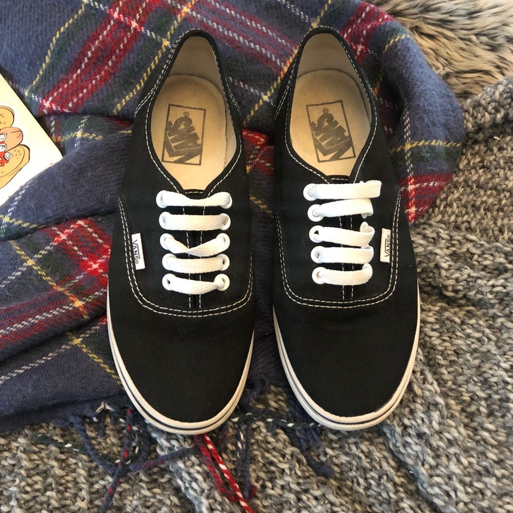 black vans